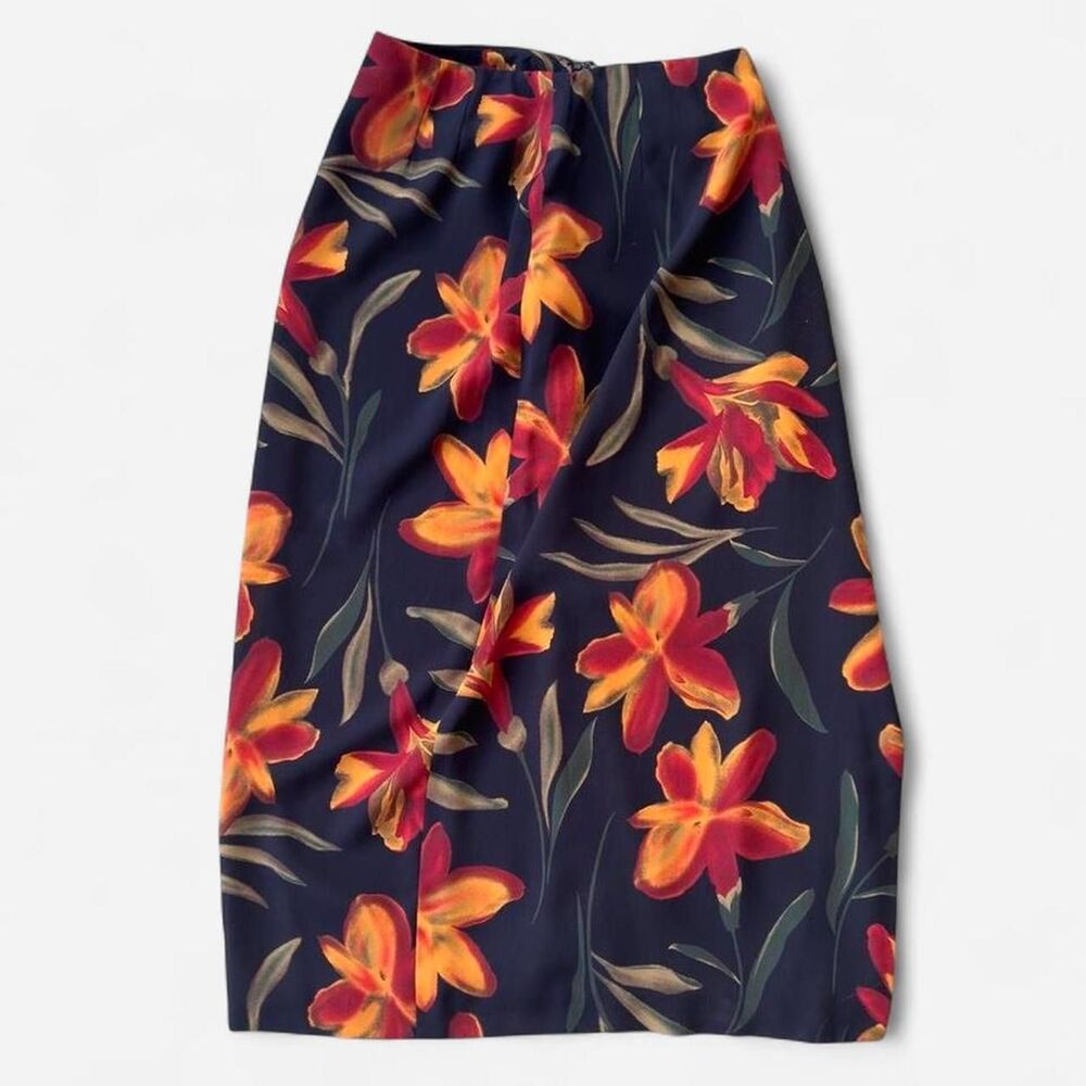 Chaus black floral maxi skirt with side slit and zipper closure